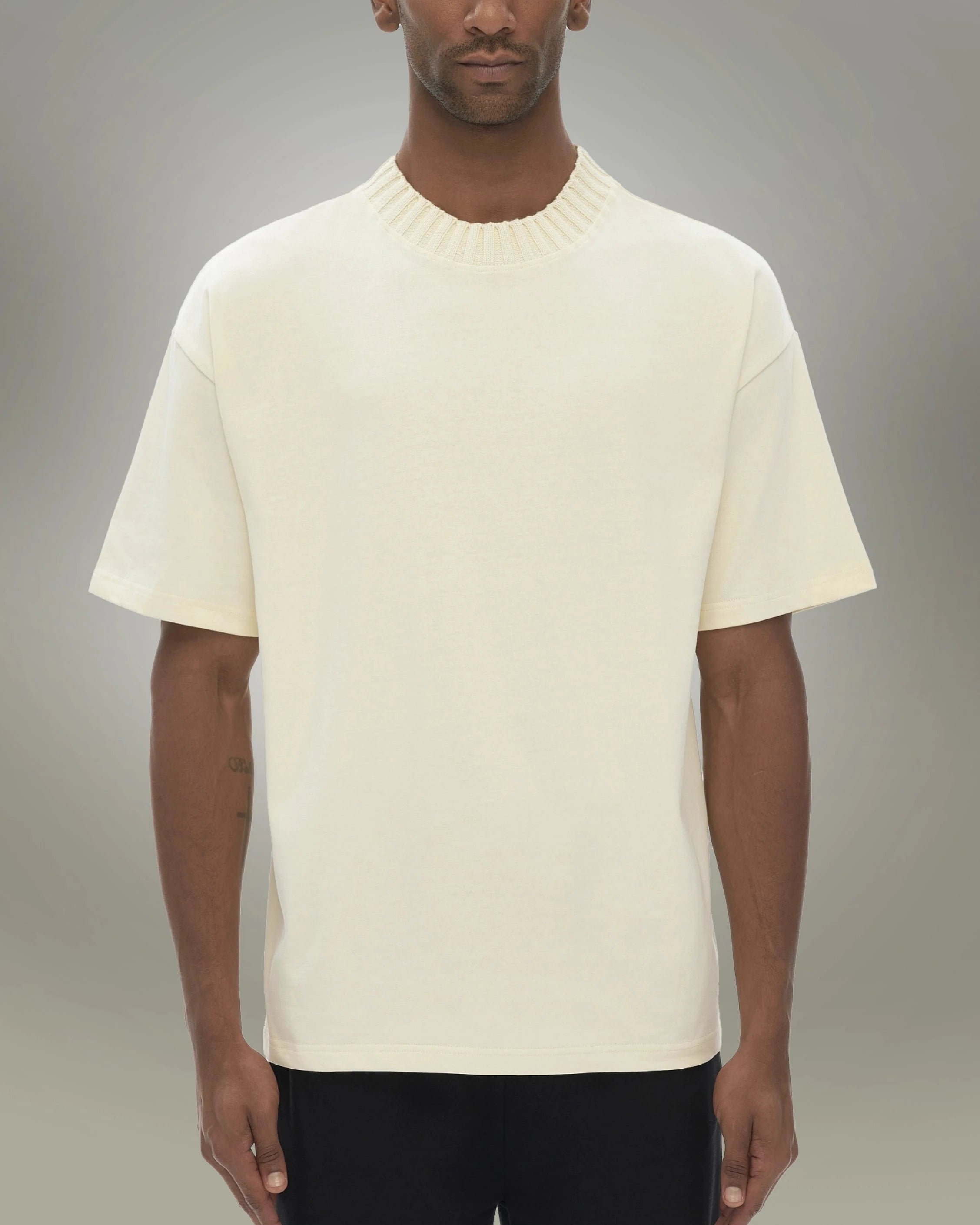 Heavyweight Knitted Round Neck T-Shirt - Hanggerrz