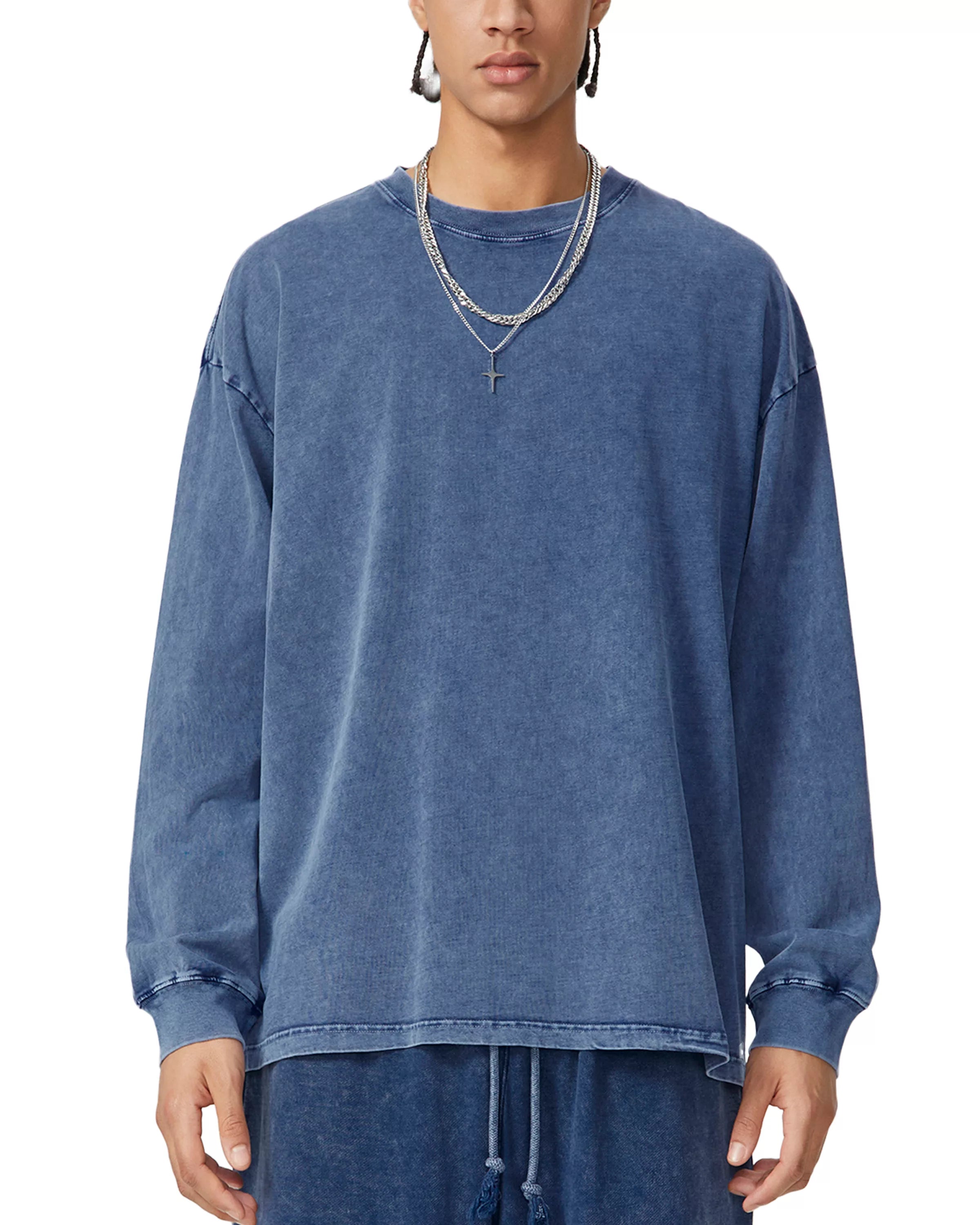 Snow Washed Oversize Long Sleeve T-shirt Front Look - Hanggerrz