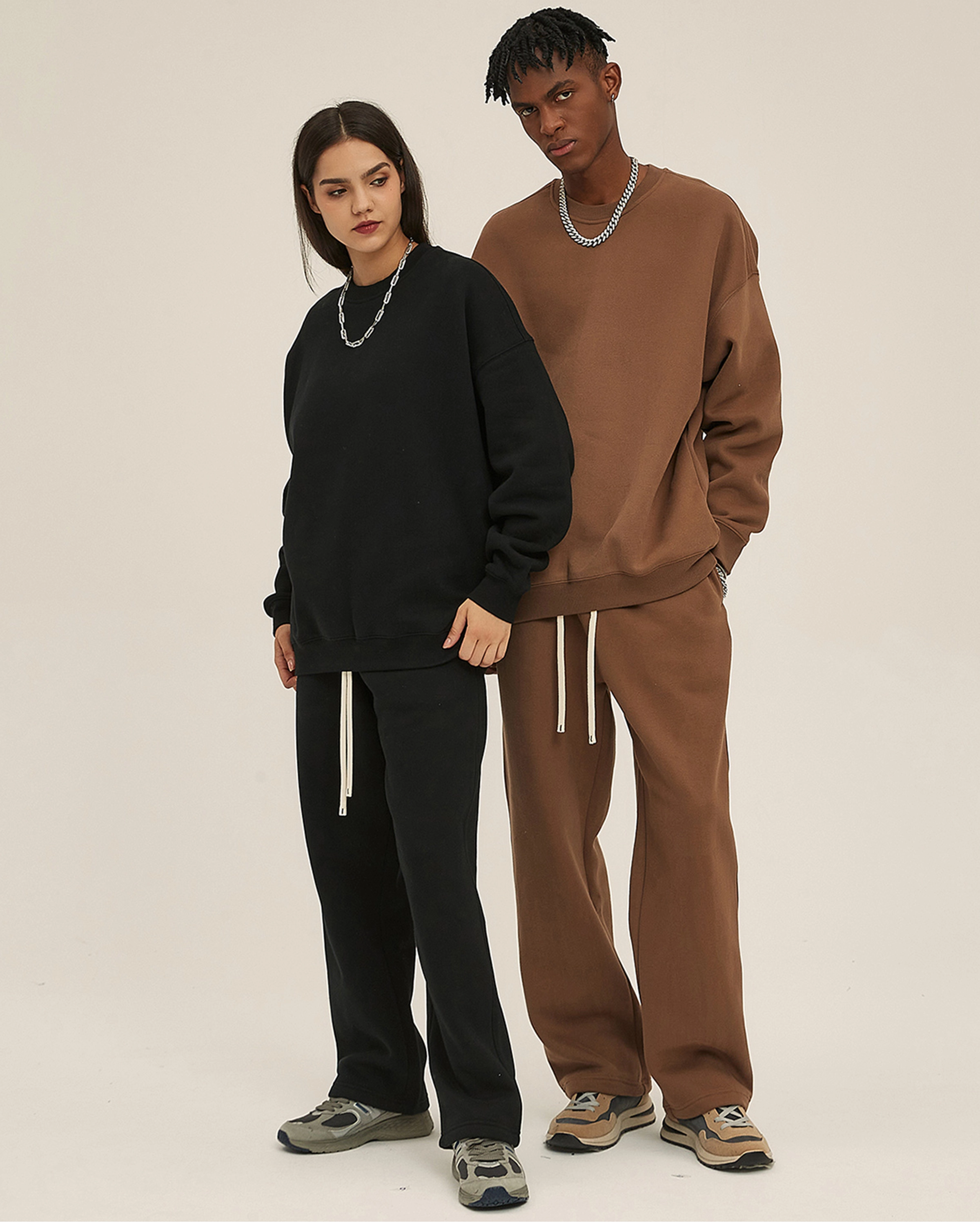 Streetwear Unisex Fleeced Sweatshirt - Hanggerrz